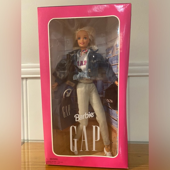 GAP Special Edition Barbie 1996 - Picture 1 of 8